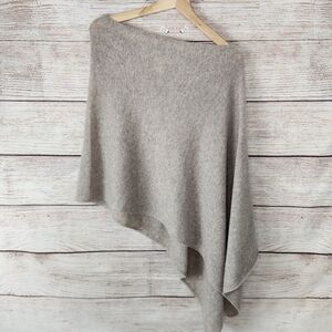 Cynthia Rowley 100% Cashmere Asymmetrical Poncho Wrap Shawl Tan One Size Sweater